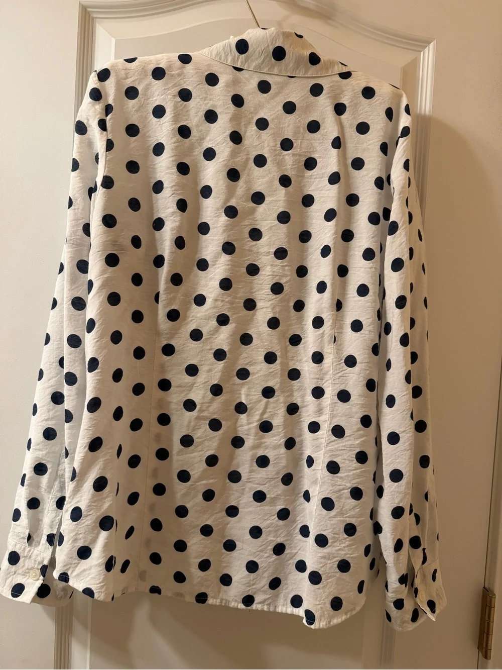 NWOT White Button-Up Shirt with Black Polka Dots - Picture 2 of 8